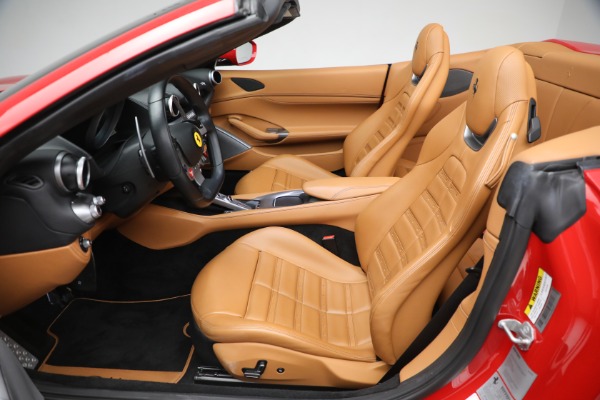 Used 2019 Ferrari Portofino for sale $221,900 at Bentley Greenwich in Greenwich CT 06830 20