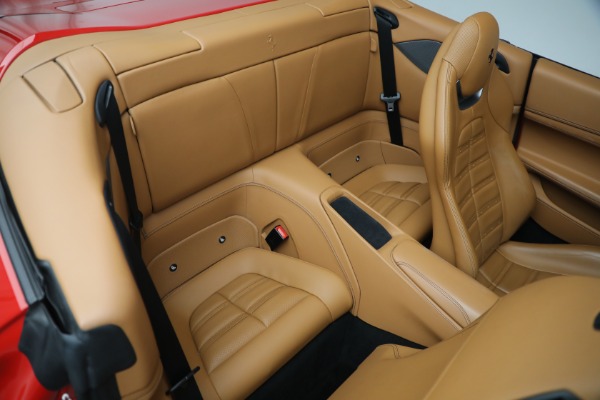 Used 2019 Ferrari Portofino for sale $221,900 at Bentley Greenwich in Greenwich CT 06830 26