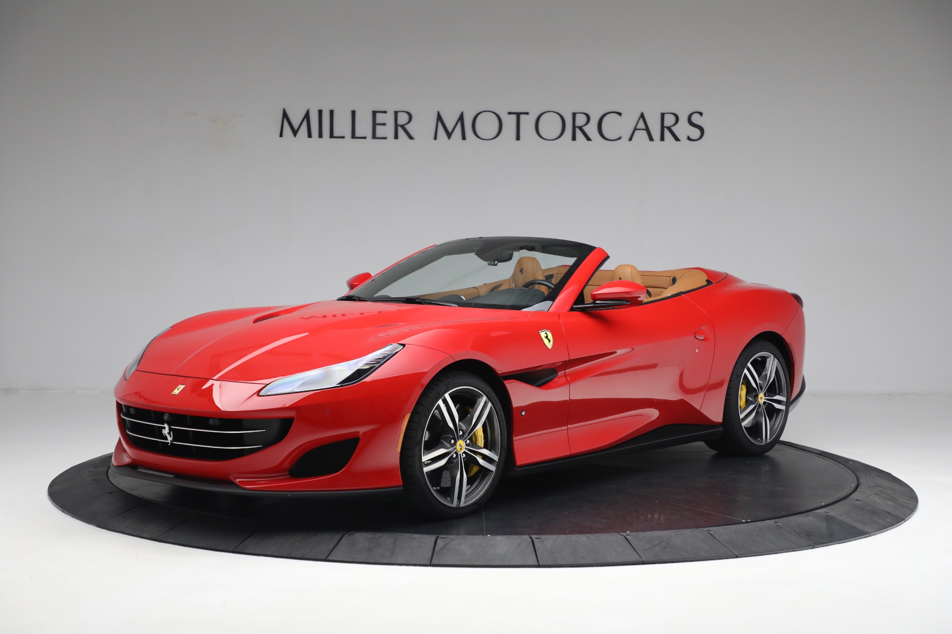 Used 2019 Ferrari Portofino for sale $221,900 at Bentley Greenwich in Greenwich CT 06830 1