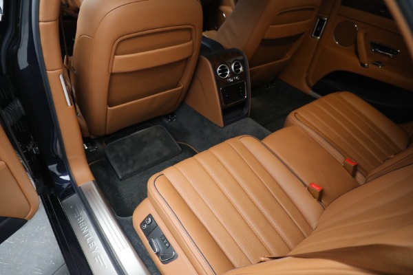 Used 2015 Bentley Flying Spur V8 for sale Sold at Bentley Greenwich in Greenwich CT 06830 21