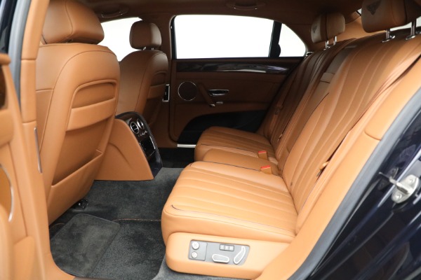 Used 2015 Bentley Flying Spur V8 for sale Sold at Bentley Greenwich in Greenwich CT 06830 22
