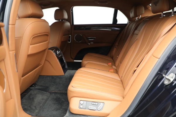 Used 2015 Bentley Flying Spur V8 for sale Sold at Bentley Greenwich in Greenwich CT 06830 22