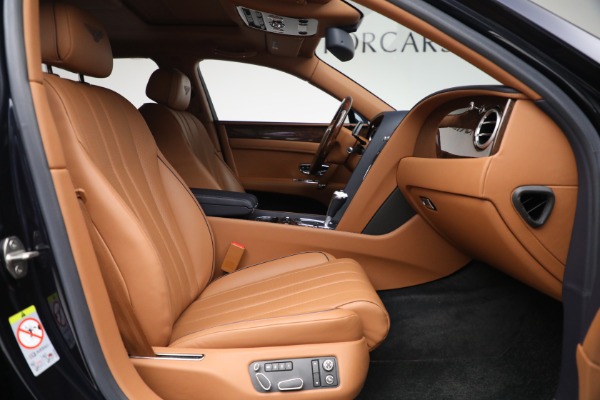 Used 2015 Bentley Flying Spur V8 for sale Sold at Bentley Greenwich in Greenwich CT 06830 26