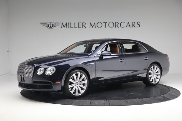 New 2023 Bentley Flying Spur V8 | Greenwich, CT