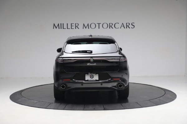 New 2024 Alfa Romeo Tonale Veloce for sale $54,790 at Bentley Greenwich in Greenwich CT 06830 10