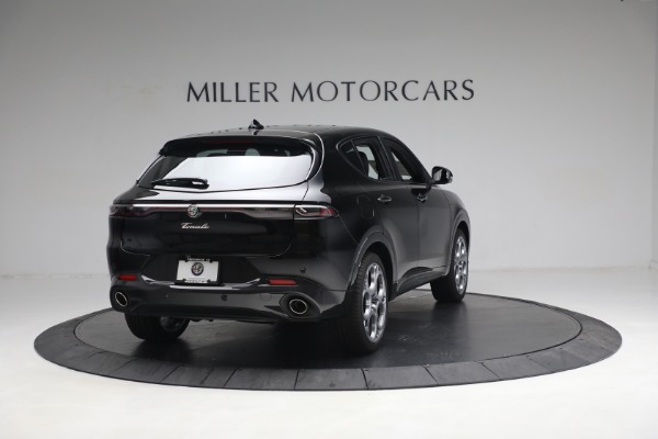 New 2024 Alfa Romeo Tonale Veloce for sale $54,790 at Bentley Greenwich in Greenwich CT 06830 11