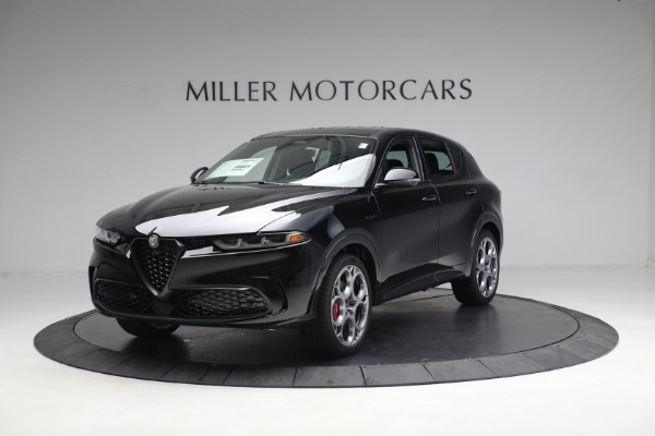 New 2024 Alfa Romeo Tonale Veloce for sale $54,790 at Bentley Greenwich in Greenwich CT 06830 2