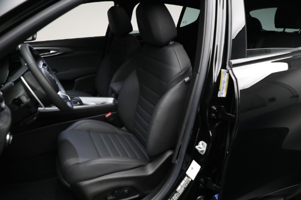 Used 2024 Alfa Romeo Tonale Veloce for sale Call for price at Bentley Greenwich in Greenwich CT 06830 16