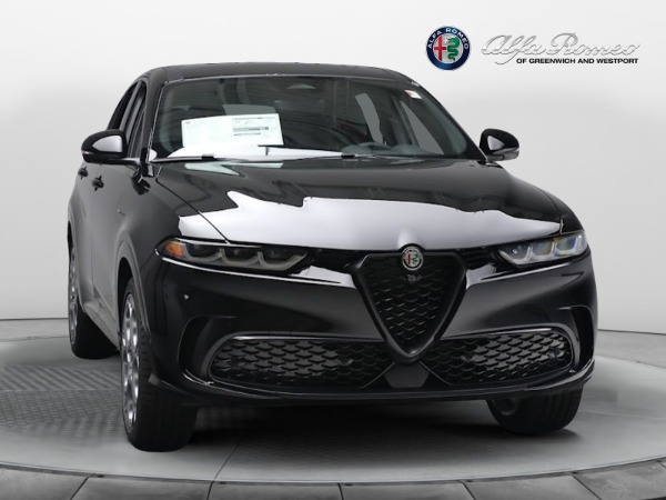 New 2024 Alfa Romeo Tonale Veloce for sale $57,640 at Bentley Greenwich in Greenwich CT 06830 18