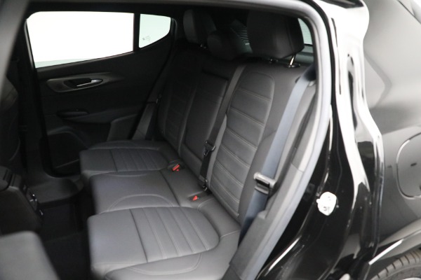 Used 2024 Alfa Romeo Tonale Veloce for sale Call for price at Bentley Greenwich in Greenwich CT 06830 20