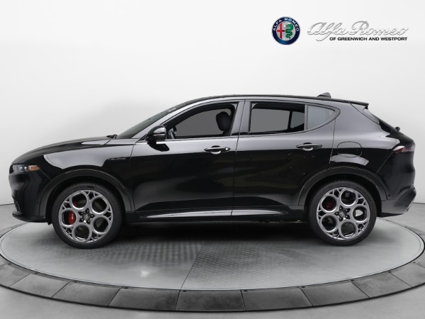 Used 2024 Alfa Romeo Tonale Veloce for sale Call for price at Bentley Greenwich in Greenwich CT 06830 3