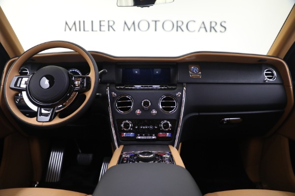 New 2024 Rolls-Royce Cullinan for sale Sold at Bentley Greenwich in Greenwich CT 06830 4