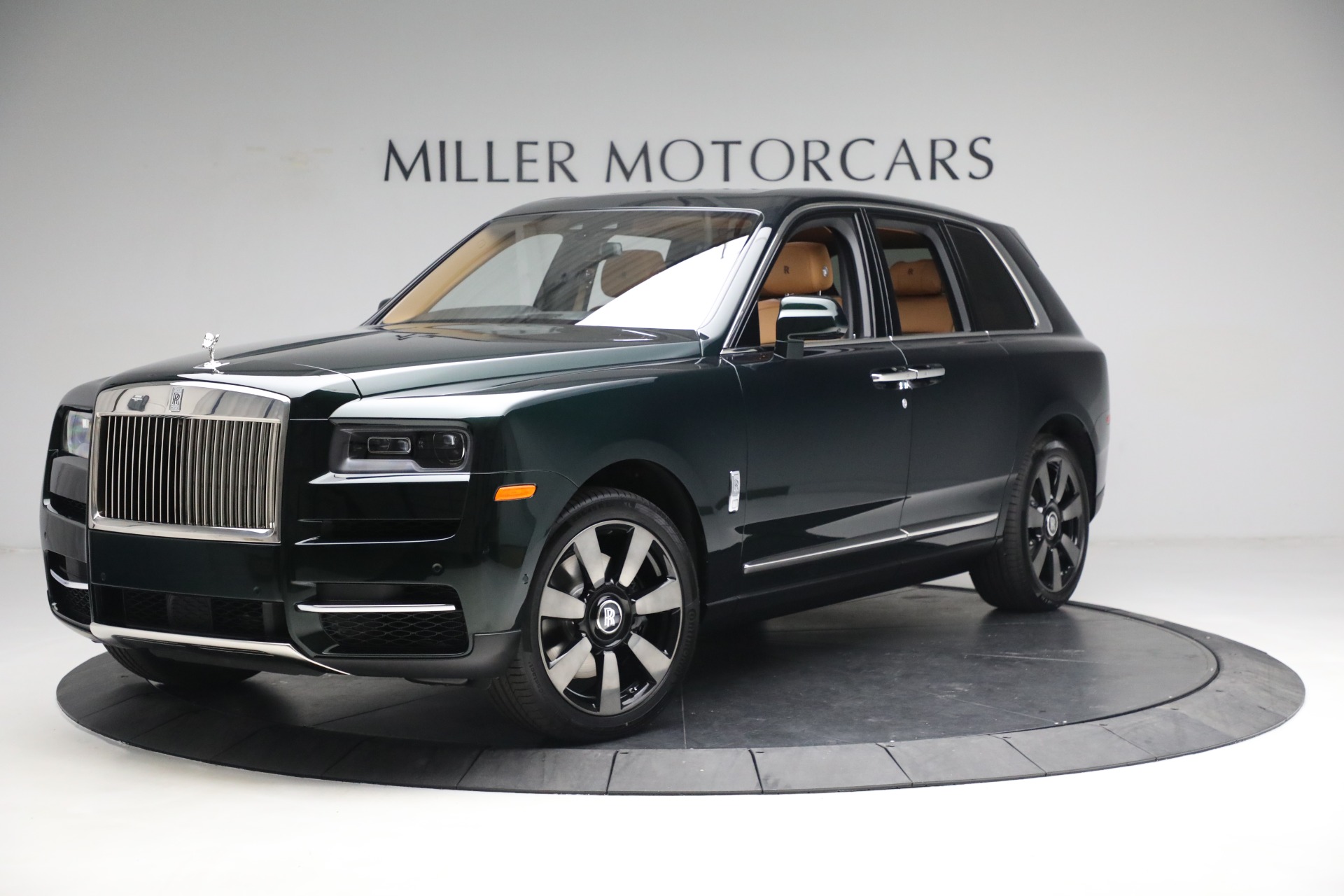 New 2024 Rolls-Royce Cullinan for sale Sold at Bentley Greenwich in Greenwich CT 06830 1