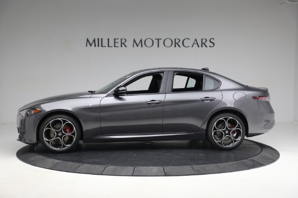 New 2024 Alfa Romeo Giulia Ti for sale $51,870 at Bentley Greenwich in Greenwich CT 06830 5