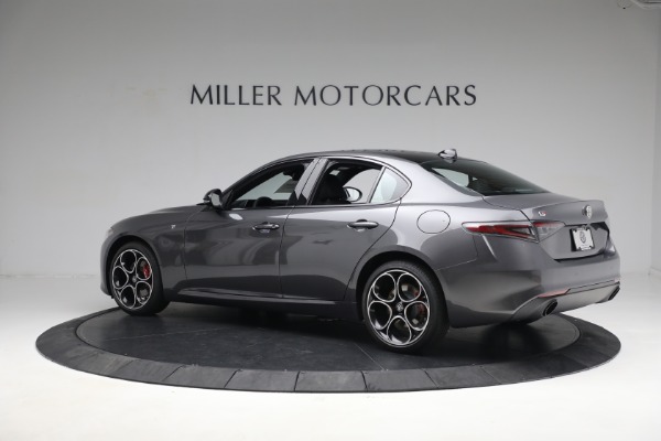 New 2024 Alfa Romeo Giulia Ti for sale $51,870 at Bentley Greenwich in Greenwich CT 06830 8