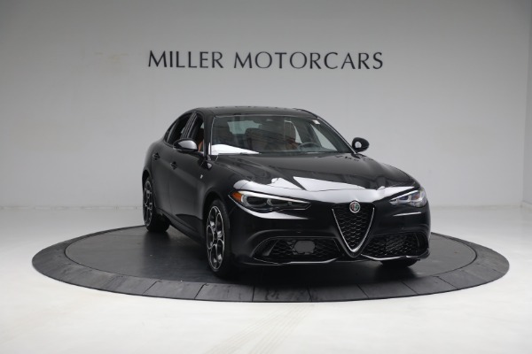 New 2024 Alfa Romeo Giulia Ti for sale $54,845 at Bentley Greenwich in Greenwich CT 06830 20
