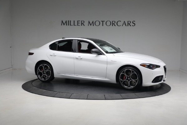 New 2024 Alfa Romeo Giulia Ti for sale $55,285 at Bentley Greenwich in Greenwich CT 06830 16