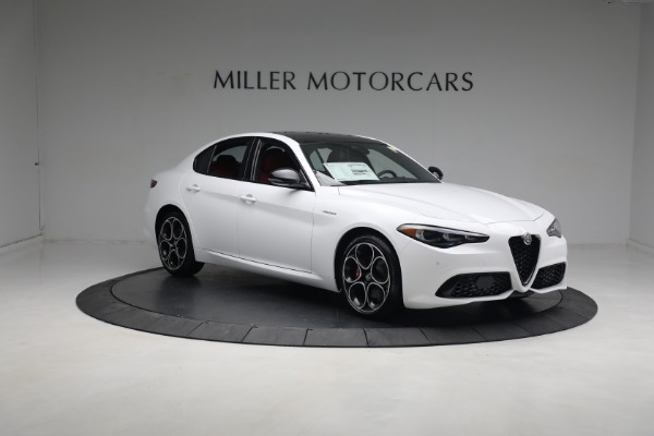 New 2024 Alfa Romeo Giulia Ti for sale $55,285 at Bentley Greenwich in Greenwich CT 06830 17