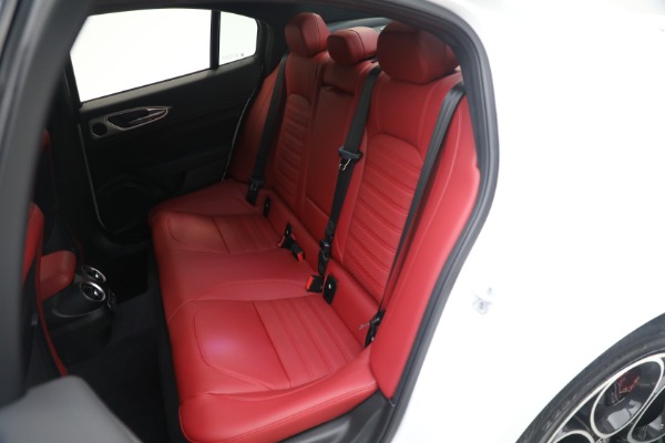 New 2024 Alfa Romeo Giulia Ti for sale $55,285 at Bentley Greenwich in Greenwich CT 06830 25