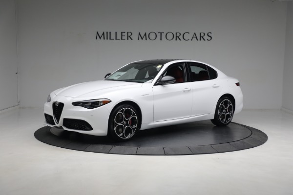 New 2024 Alfa Romeo Giulia Ti for sale $55,285 at Bentley Greenwich in Greenwich CT 06830 3
