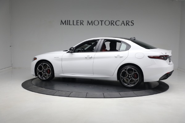 New 2024 Alfa Romeo Giulia Ti for sale $55,285 at Bentley Greenwich in Greenwich CT 06830 6