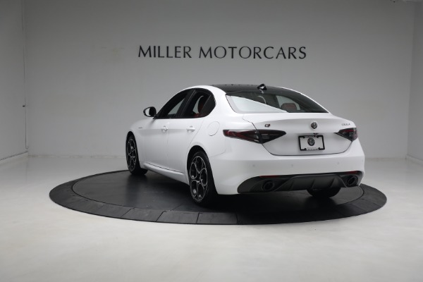 New 2024 Alfa Romeo Giulia Ti for sale $55,285 at Bentley Greenwich in Greenwich CT 06830 8