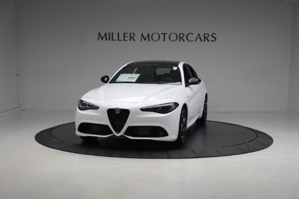 New 2024 Alfa Romeo Giulia Ti for sale $55,285 at Bentley Greenwich in Greenwich CT 06830 1