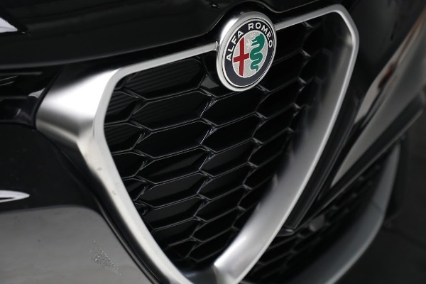 New 2024 Alfa Romeo Tonale Ti for sale $53,290 at Bentley Greenwich in Greenwich CT 06830 24