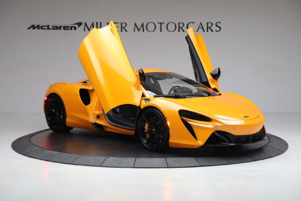 New 2023 McLaren Artura Vision for sale Call for price at Bentley Greenwich in Greenwich CT 06830 16