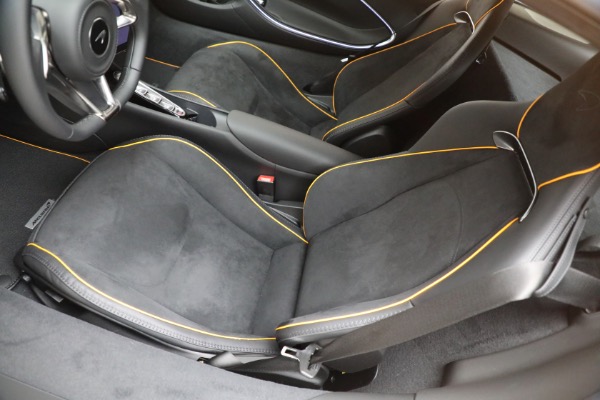 New 2023 McLaren Artura Vision for sale Call for price at Bentley Greenwich in Greenwich CT 06830 20