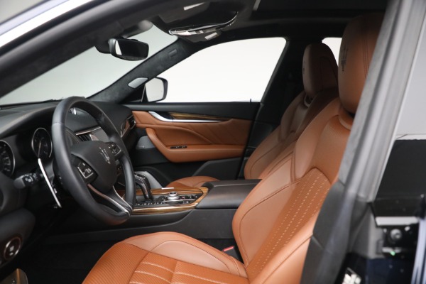 Used 2022 Maserati Levante Modena for sale $73,900 at Bentley Greenwich in Greenwich CT 06830 15