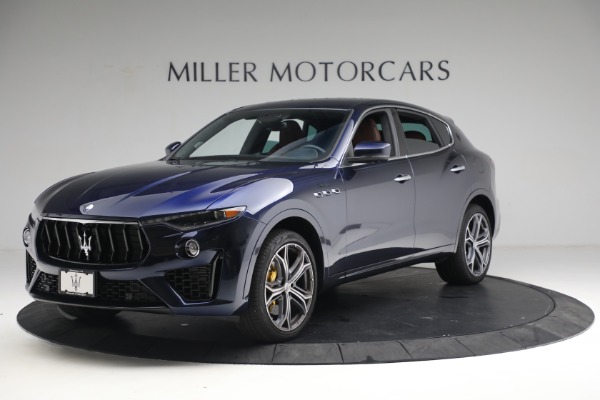 Used 2022 Maserati Levante Modena for sale $73,900 at Bentley Greenwich in Greenwich CT 06830 2