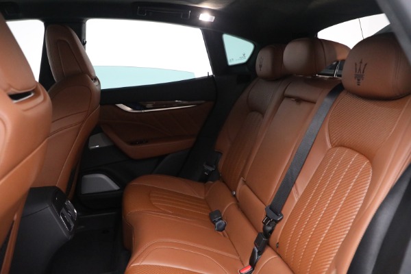 Used 2022 Maserati Levante Modena for sale $73,900 at Bentley Greenwich in Greenwich CT 06830 21