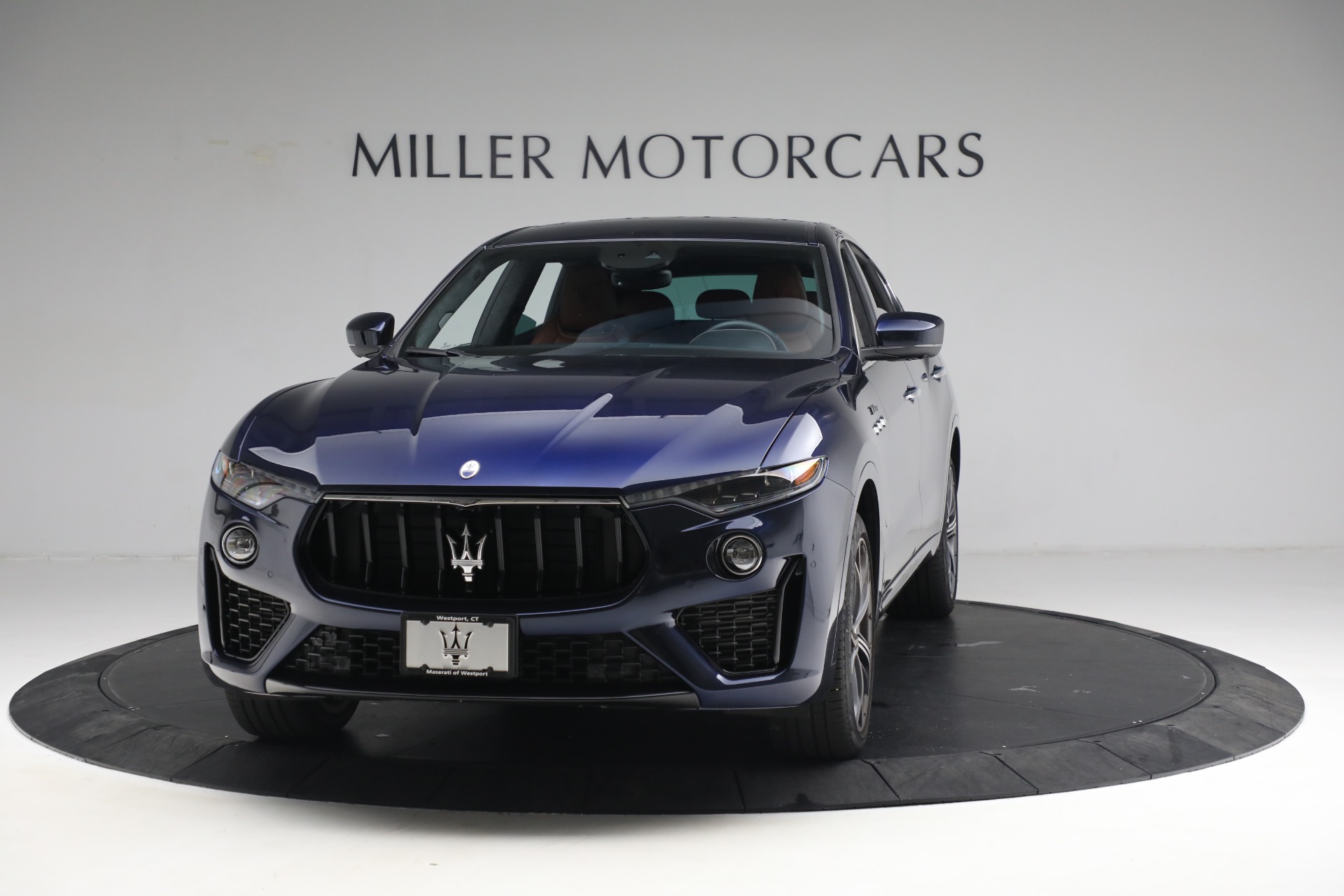 Used 2022 Maserati Levante Modena for sale $73,900 at Bentley Greenwich in Greenwich CT 06830 1