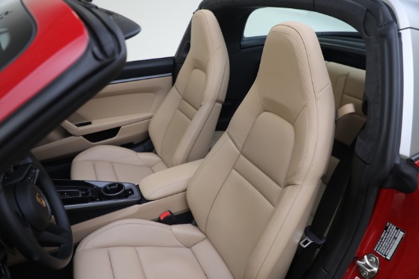 Used 2021 Porsche 911 Targa 4S for sale Call for price at Bentley Greenwich in Greenwich CT 06830 19