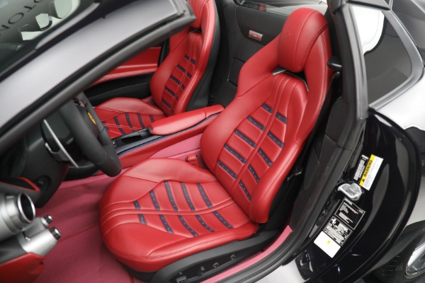 Used 2022 Ferrari 812 GTS for sale $679,900 at Bentley Greenwich in Greenwich CT 06830 21