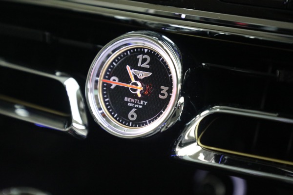 Used 2021 Bentley Flying Spur W12 for sale Sold at Bentley Greenwich in Greenwich CT 06830 28