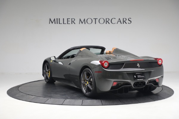 Used 2014 Ferrari 458 Spider for sale $299,900 at Bentley Greenwich in Greenwich CT 06830 5