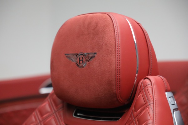 Used 2022 Bentley Continental GTC Speed for sale $299,900 at Bentley Greenwich in Greenwich CT 06830 28