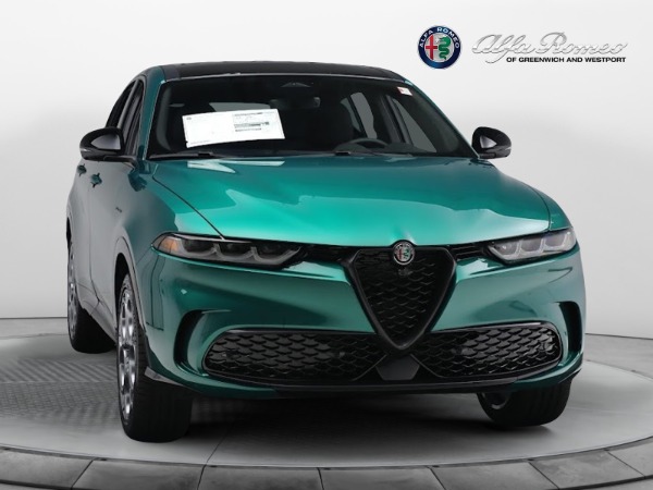 New 2024 Alfa Romeo Tonale Veloce for sale $59,340 at Bentley Greenwich in Greenwich CT 06830 15