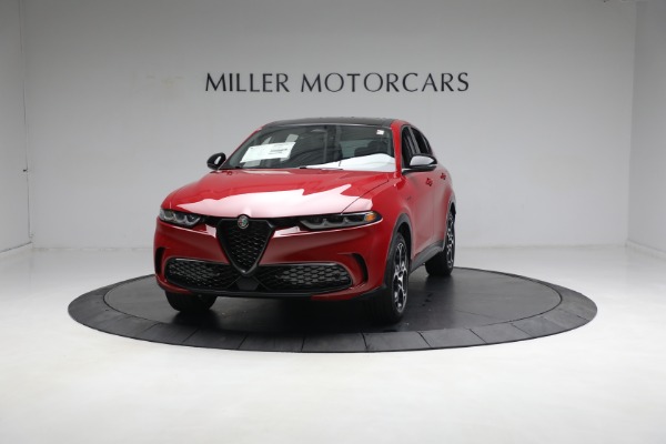 New 2024 Alfa Romeo Tonale Veloce for sale $52,790 at Bentley Greenwich in Greenwich CT 06830 1