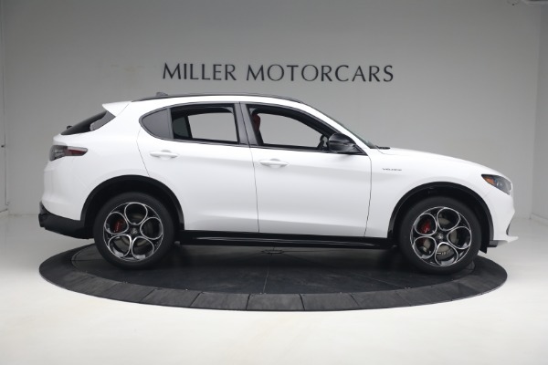 New 2024 Alfa Romeo Stelvio Ti for sale $56,696 at Bentley Greenwich in Greenwich CT 06830 15