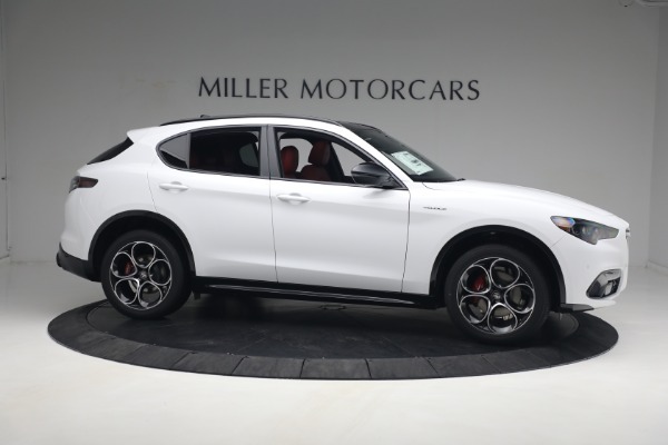 New 2024 Alfa Romeo Stelvio Ti for sale $56,696 at Bentley Greenwich in Greenwich CT 06830 16