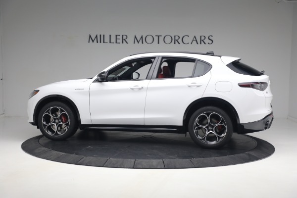 New 2024 Alfa Romeo Stelvio Ti for sale $56,696 at Bentley Greenwich in Greenwich CT 06830 5