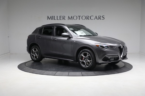 New 2024 Alfa Romeo Stelvio Ti for sale $53,330 at Bentley Greenwich in Greenwich CT 06830 17