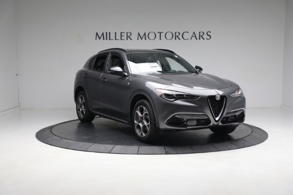 New 2024 Alfa Romeo Stelvio Ti for sale $53,330 at Bentley Greenwich in Greenwich CT 06830 18