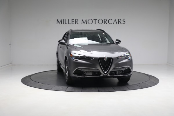 New 2024 Alfa Romeo Stelvio Ti for sale $53,330 at Bentley Greenwich in Greenwich CT 06830 19