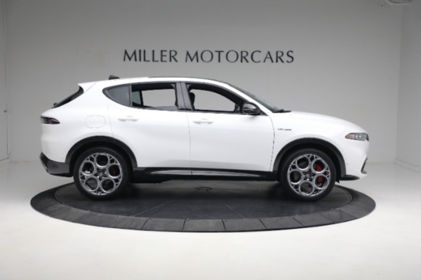 New 2024 Alfa Romeo Tonale Veloce for sale $55,290 at Bentley Greenwich in Greenwich CT 06830 13