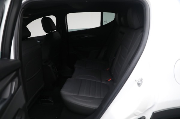 New 2024 Alfa Romeo Tonale Veloce for sale $55,290 at Bentley Greenwich in Greenwich CT 06830 23
