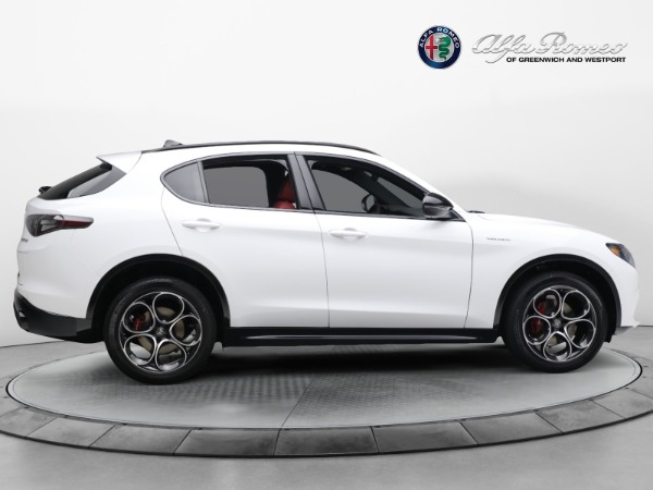 New 2024 Alfa Romeo Stelvio Veloce for sale $57,395 at Bentley Greenwich in Greenwich CT 06830 16